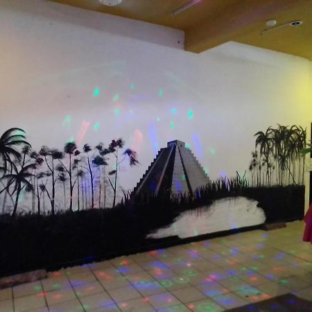 Hostal Hotel Ado Cancún Extérieur photo