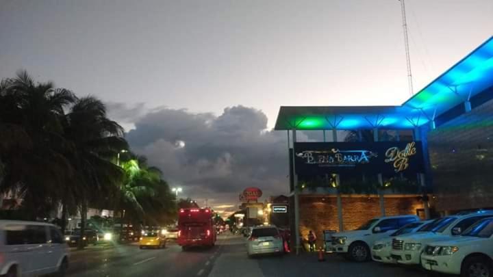 Hostal Hotel Ado Cancún Extérieur photo